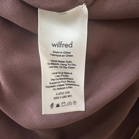 Aritzia Wilfred Off The Shoulder Top. Fits XXS, XS and Small. - Picture 3 of 5